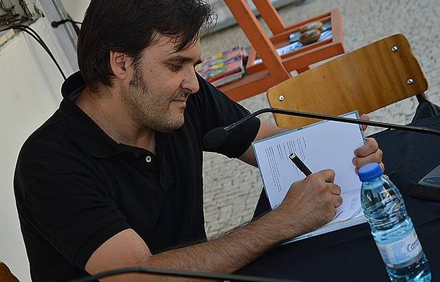 2006 – 2013 / 2006 – 2013 / Áreas de atividade – Cultura – Animação Cultural – Actividades – Feira do Livro – Feira do Livro 2013 / Apresentação do livro "José, será mago" 2