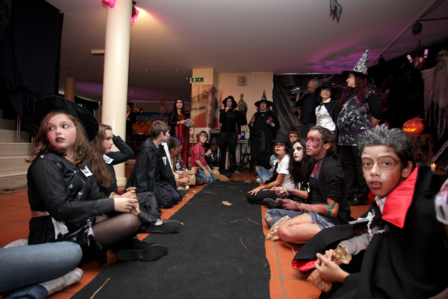 Tarde assustadora na Casa da Juventude