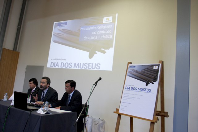 Da importância do Turismo Religioso à relação entre Museus e Turismo em debate