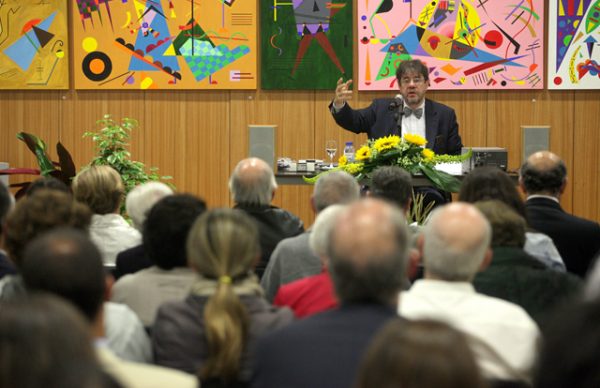 «Em torno de Rui Vieira Nery: Indignados e Capitalismo Liberal nas vésperas da guerra». Musicólogo inaugurou Festival Internacional de Música da Póvoa de Varzim.