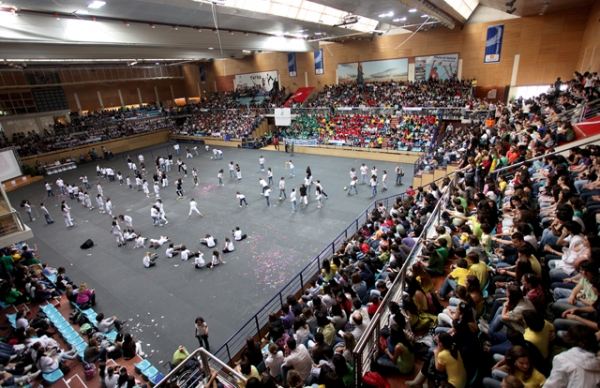 Festa de encerramento com 850 "artistas"