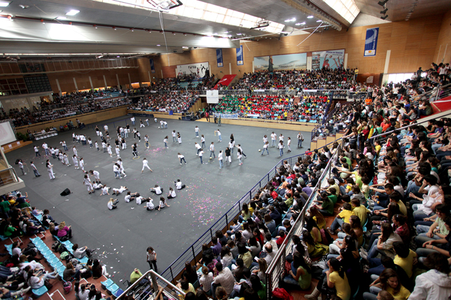 Festa de encerramento com 850 "artistas"