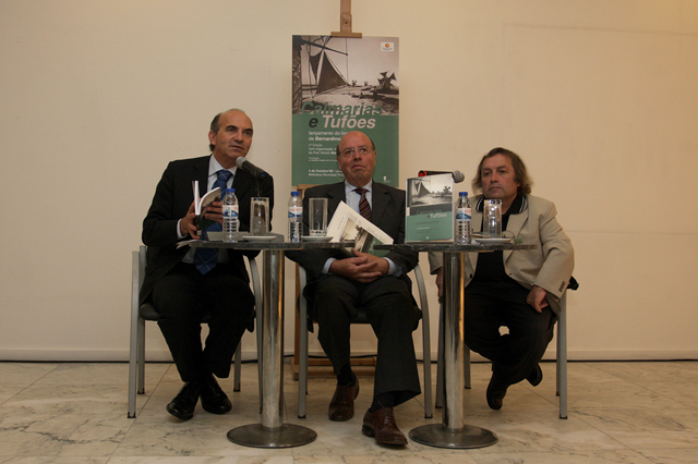 Biblioteca Poveira acolhe 2ª edição de Calmarias e Tufões