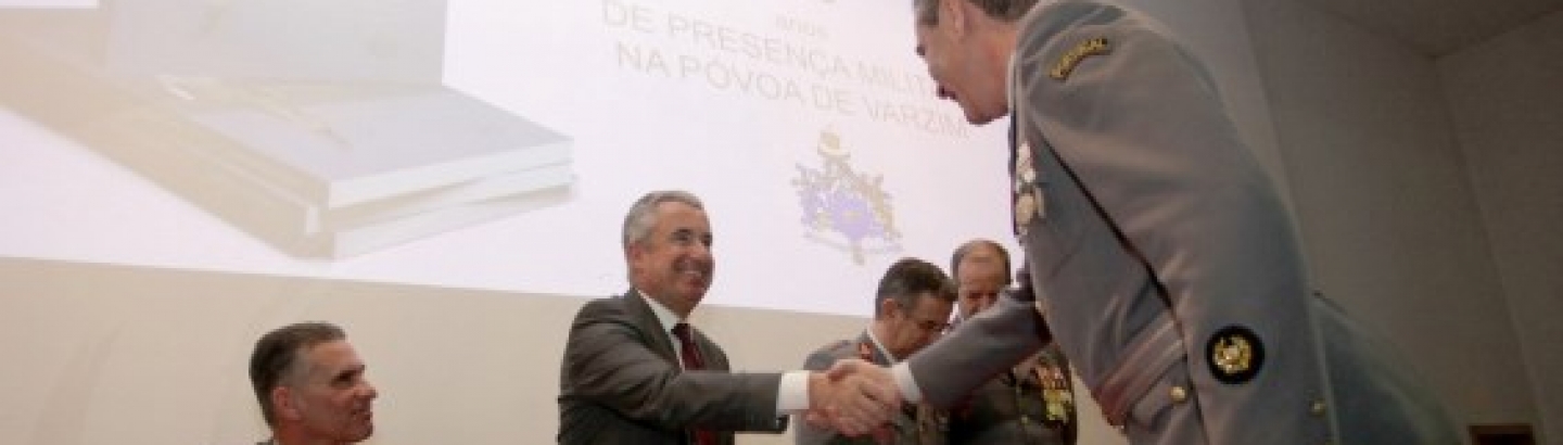 "Reconhecimento da ligação fraterna entre militares e poveiros"