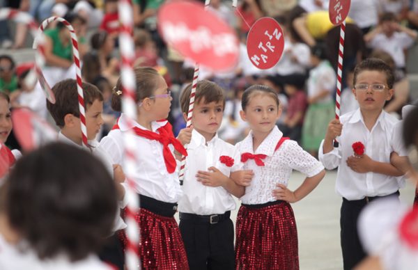 Pequenada celebrou São Pedro