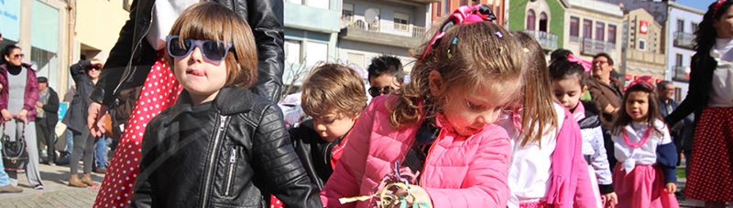 As ruas da Póvoa vão vestir-se de serpentinas e confetes