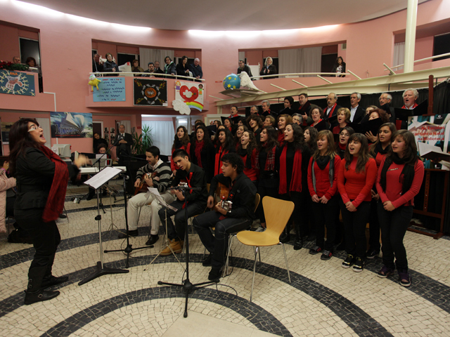 Grupo Coral da Rocha Peixoto celebra fim de ano lectivo