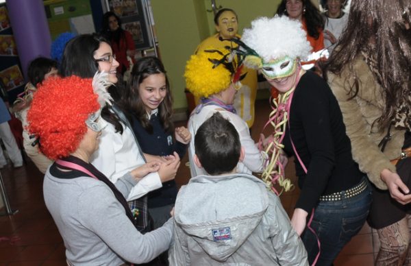 Casa da Juventude comemorou o Carnaval