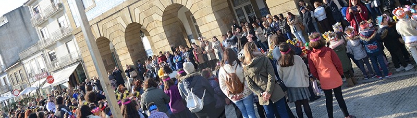 Crianças do Século animaram Paços do Concelho