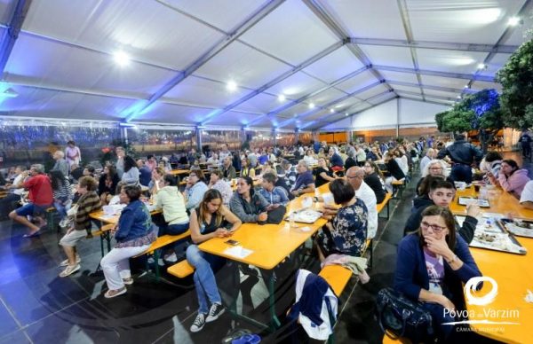 “Festa da Sardinha” encheu a tenda do Póvoa ao Ar Livre