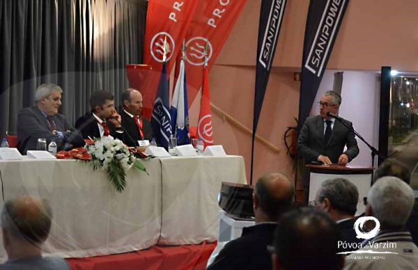 Conferência sobre energias renováveis encheu Diana-Bar