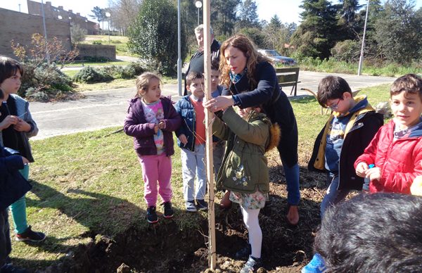 Dia Mundial da Árvore foi assinalado na Freguesia de S. Pedro de Rates