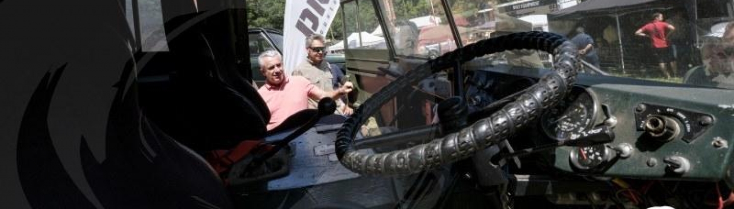 822 Land Rover's em Rates