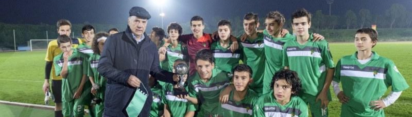 AF Porto vence dois torneios de futebol jovem