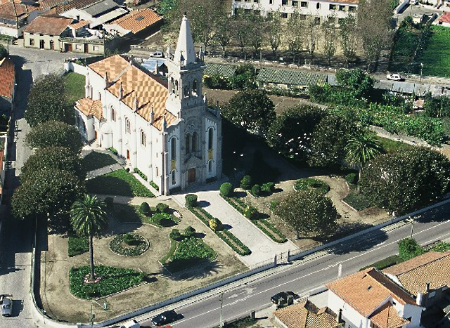 Saneamento chega a Amorim (norte), Navais e Terroso