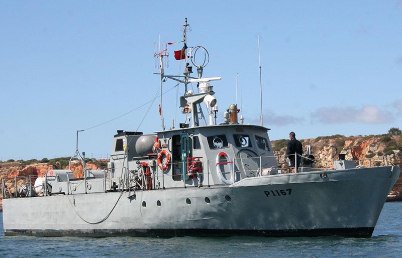 Lancha de Fiscalização na Marina da Póvoa de Varzim