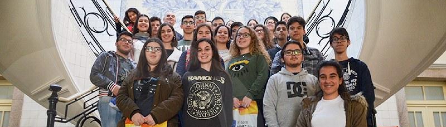 Câmara Municipal abriu portas aos alunos da Escola Secundária Eça de Queirós