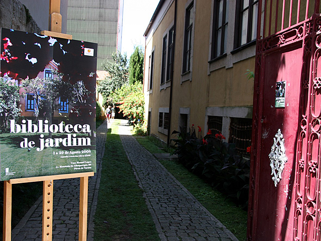 Abriu hoje mais um espaço de leitura na cidade - Biblioteca Jardim Casa Manuel Lopes