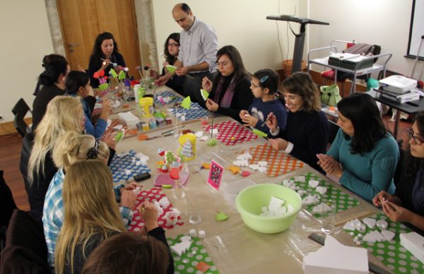 Arquivo ensinou a elaborar decorações de Natal