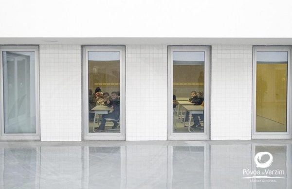 Concurso aberto para professores para AEC