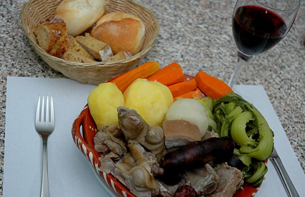 Cozido à Portuguesa nos restaurantes aderentes aos Sabores Poveiros