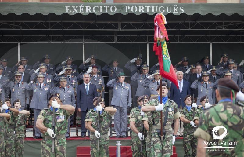 Dia Festivo dos Serviços do Exército e da sua Escola