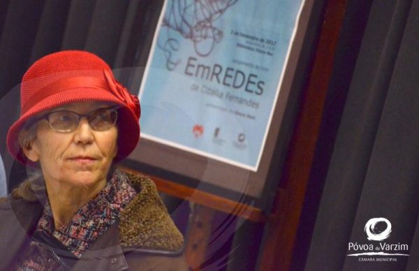 Diana-Bar recebeu lançamento do livro “Em Redes”