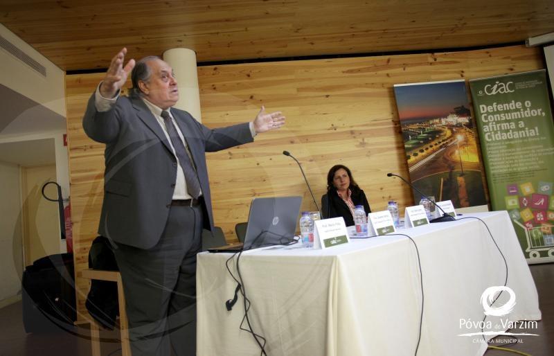 Direitos do Consumidor abordados na Biblioteca Municipal