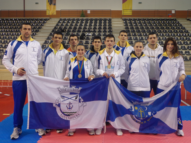 Póvoa com dois campeões nacionais de karaté