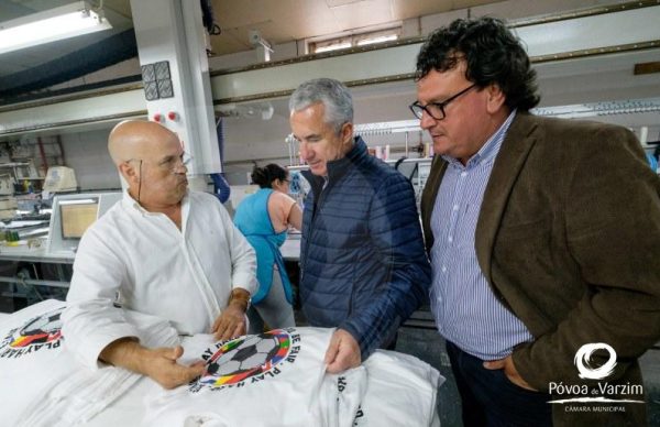 Empresa de bordados de Aver-o-Mar recebe Presidente e Vereadores