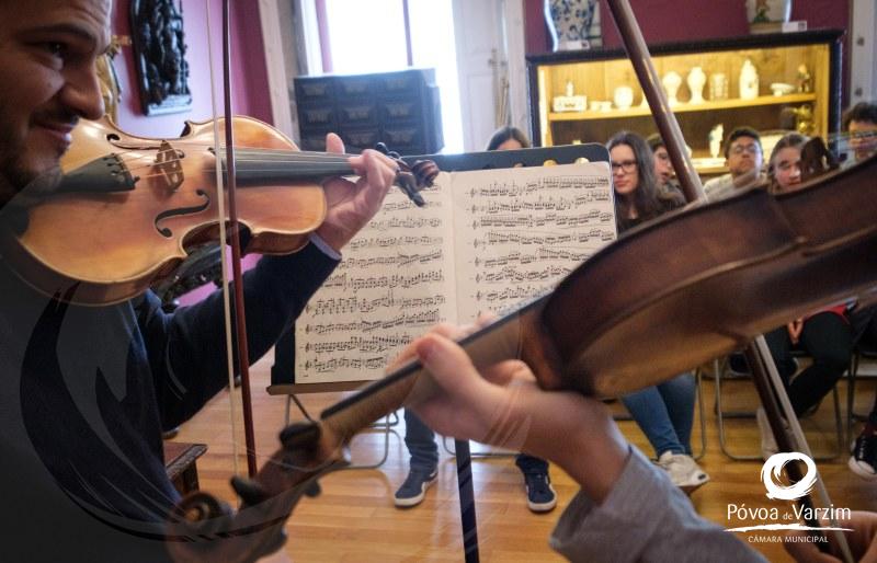 Escola de Música promoveu iniciativas com violino