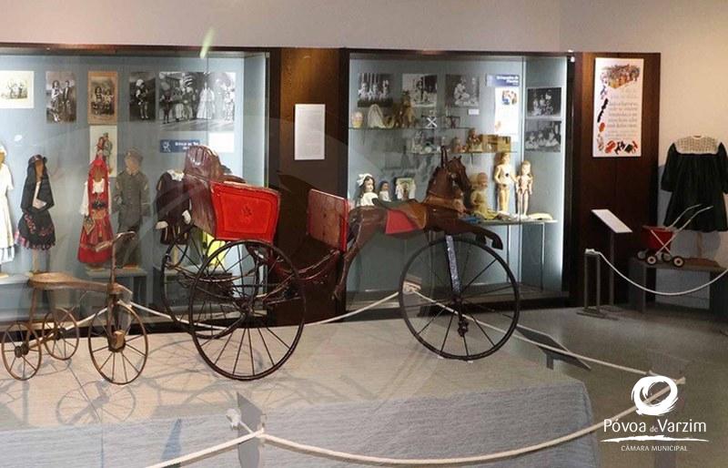 Exposição “Como brincavam os nossos pais, avós e bisavós” tem novos brinquedos