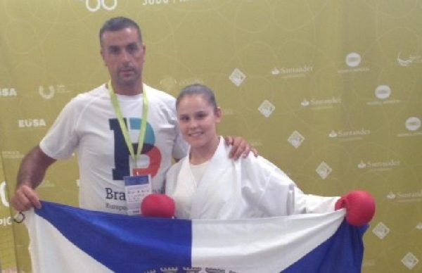 Filipa Costa, do Aguçadourense, alcança 3º lugar no Campeonato Europeu Universitário de Karaté