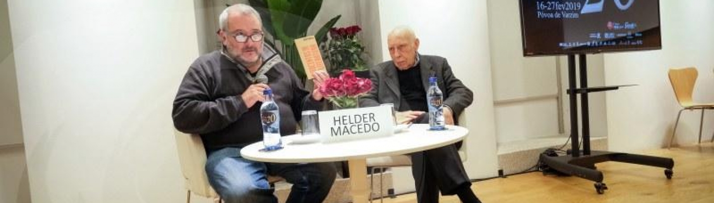 Helder Macedo lançou dois livros