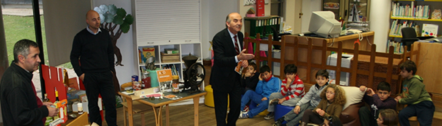 Mercearia Raúl & Costa foi à Biblioteca