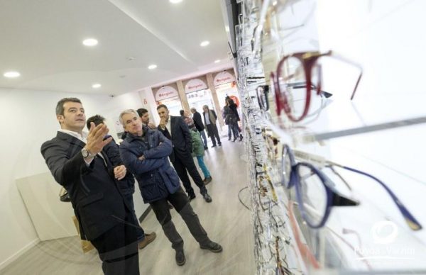 Inaugurada óptica na Junqueira