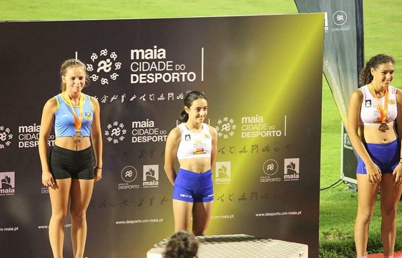 Iniciada do CDC Navais traz medalha do Mai'athletics 2015