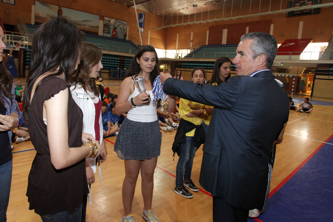 Jogos desportivos Municipais 2011_entrega