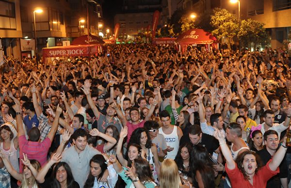 Mar de gente nas Festas da Cidade