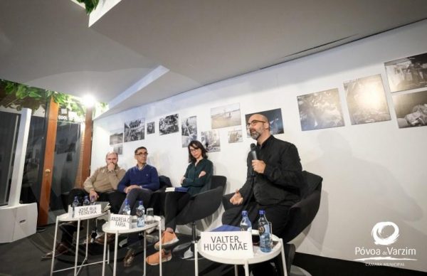 Lançamentos de livros e apresentação “Chan de Pólvora Libraría” encerraram a manhã do último dia