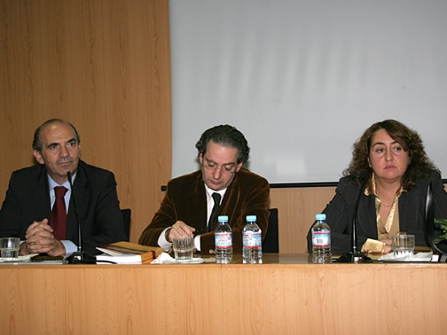 Apresentação da monografia comemorativa dos 100 anos do Liceu