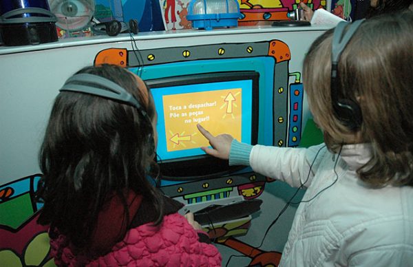 Entrega de prémios dos concursos "Eco-rotundas" e Postais de Natal