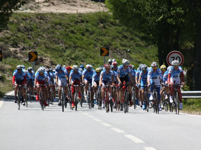 400 ciclistas na estrada para homenagear Bruno Neves