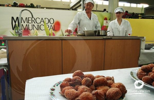 Mercado Municipal ofereceu doces natalícios