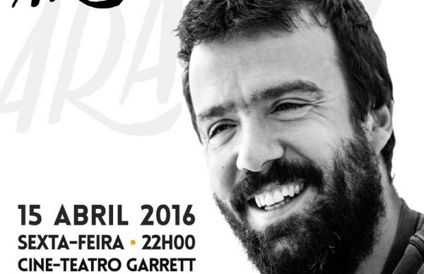 Miguel Araújo atua no Cine-Teatro Garrett