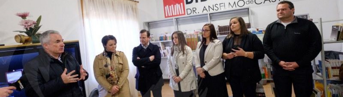 Navais homenageia ilustre da terra com Biblioteca