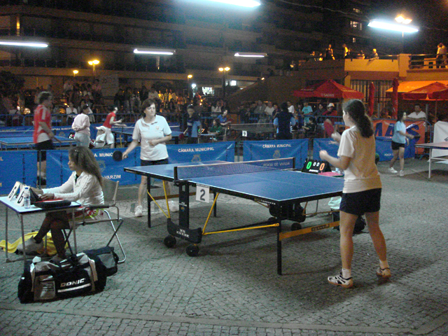 Noite do Ténis de Mesa anima Esplanada do Carvalhido