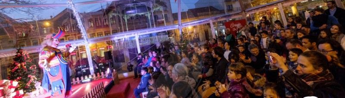 Palácio do Pai Natal encheu-se de sorrisos e magia