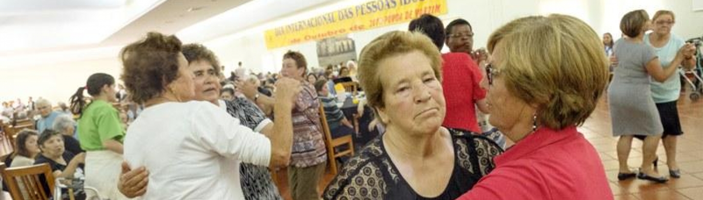 Perto de meio milhar na celebração do Dia do Idoso
