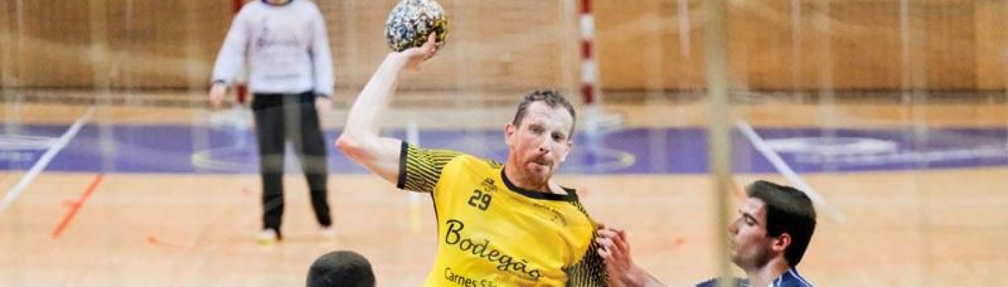 Póvoa Andebol classificou-se em 3º lugar no desafio que antecede a época